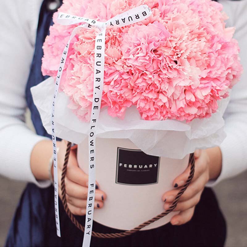 Hand-held Bouquet Flower Box Stylish And Colorful Appearance Special Paper Material Round Box Flowers Hug Bucket Bouquet Storage