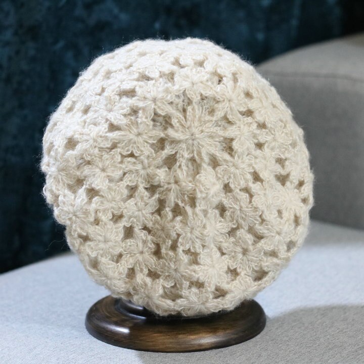 Vrouwen winter mutsen dames baret met bloem gehaakte muts katoenen mutsen tekenhoed rusland bekken hoed hoofddeksels mutsen op vrouwen hoed: 14