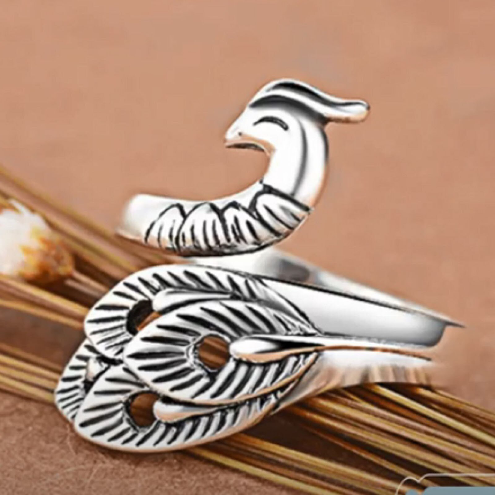 Adjustable Knitting Loop Crochet Loop Knitting Accessories Knitting Ring Adjust Finger Wear Thimble Yarn Guides Knitted Ring