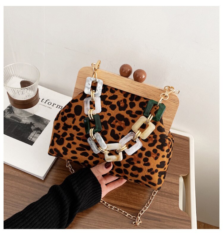 Klamerka damska torba na ramię akrylowa Chian damska torebka Kisslock kobieta twarda obudowa Crossbody torby dla kobiet 2020 nowy: mały brązowy