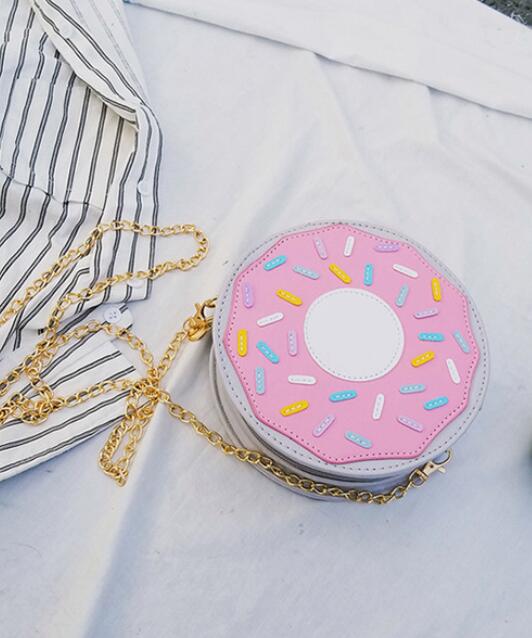 Donut Messenger Bag - 18x18x7cm - Chain Strap - Geometric Pattern - PU Leather: Gray donuts