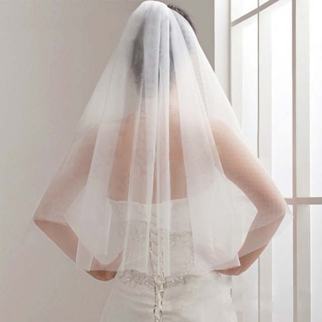 Korte Tulle Wedding Veils Goedkope Wit Ivoor Bridal Veil voor Bruid voor Mariage Bruiloft Accessoires bruiloft sluier korte
