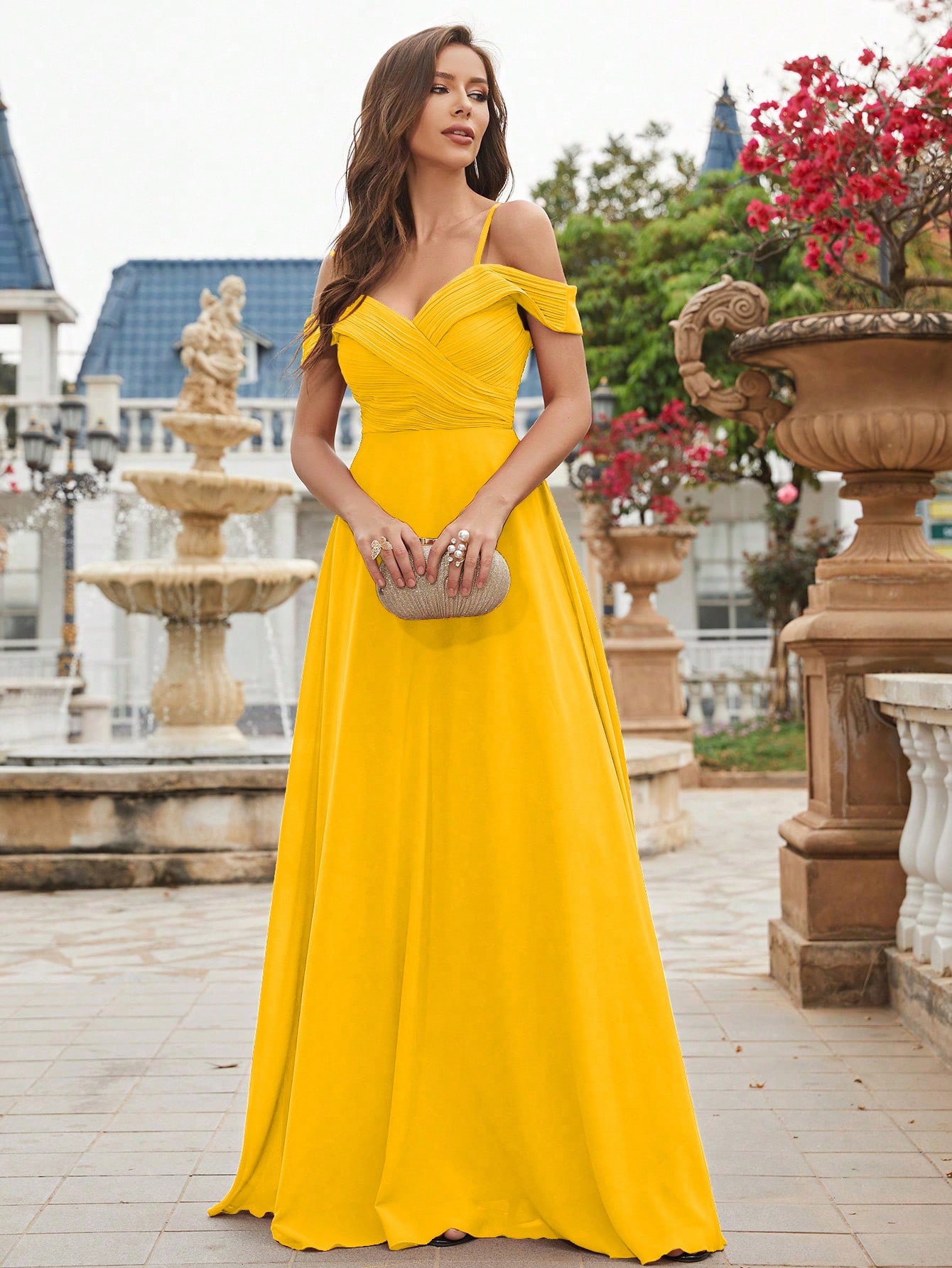 Unithorse Vestido de dama de honor de gasa hasta el suelo con pliegues y hombros descubiertos: XL / YELLOW