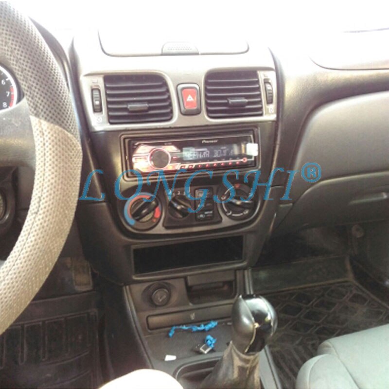 One 1 Din Fascia for NISSAN Almera N16 2000-2006 Radio DVD Stereo Panel Dash Install Trim Kit Face Surround Frame 1din