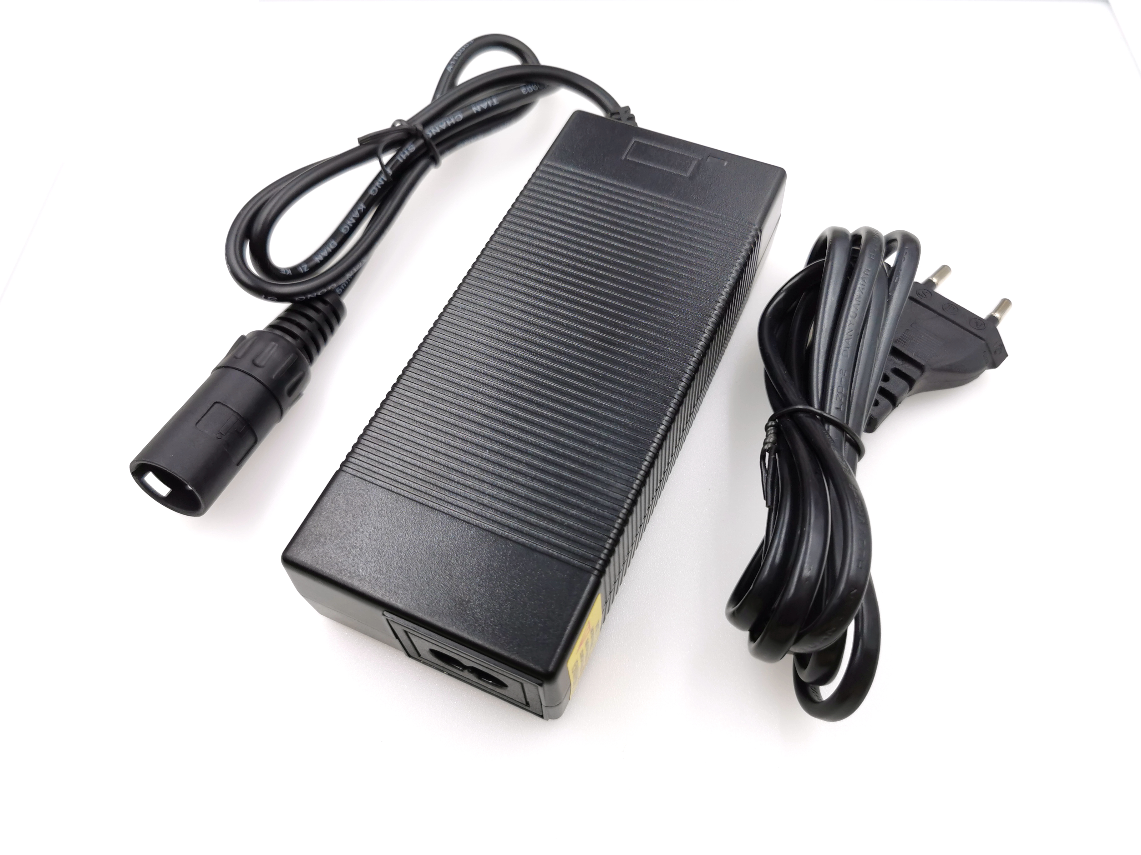 42V 2A E-bike Lithium Battery Charger for 36V 10S electric bike lithium battery XLR Plug Input 100-240V