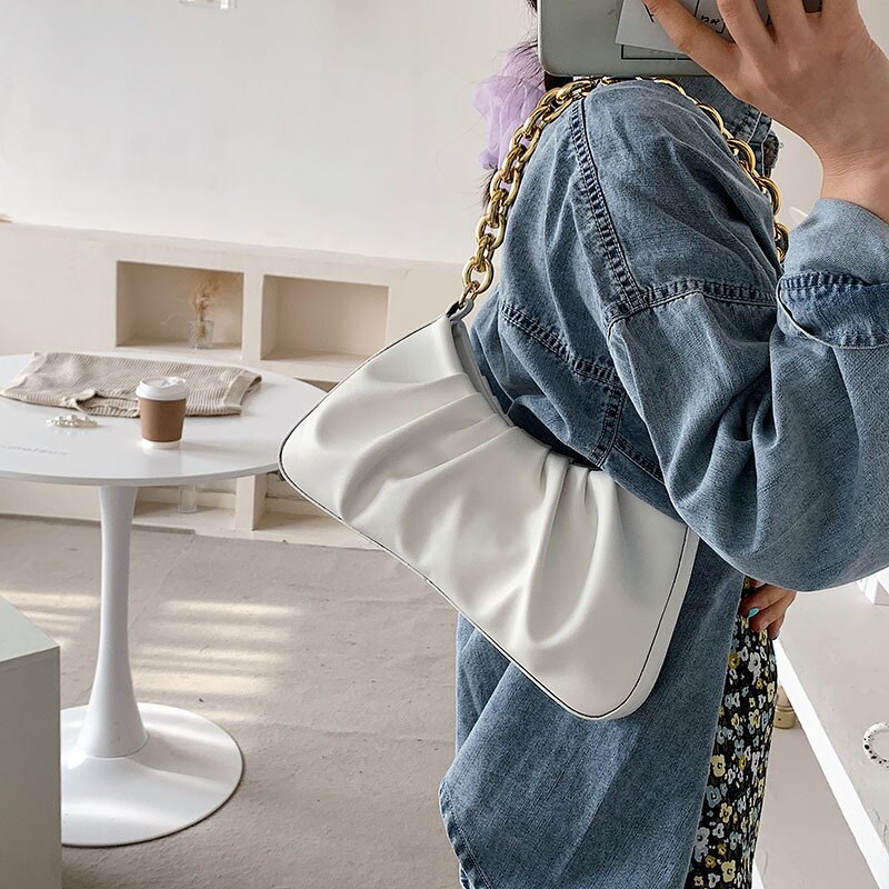 Vrouwen Effen Kleur Classcial Geplooide Dikke Ketting Schouder Oksel Vrouwelijke Grote Capaciteit Cloud Handtassen Purse