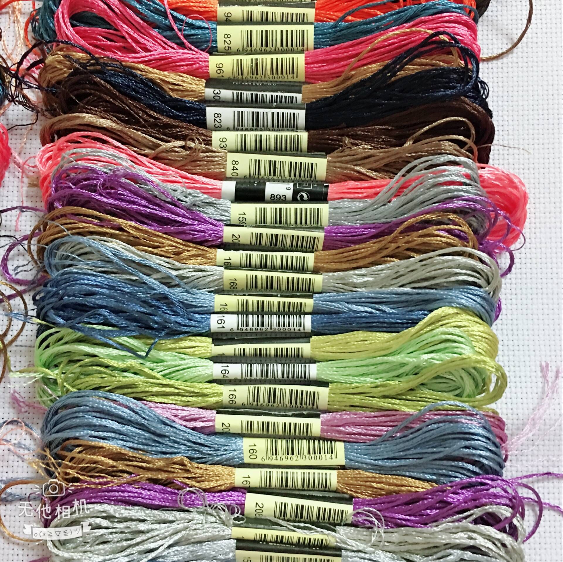 30/50/100/500 madejas de seda bordado Suzhou hilo de seda Bordado hecho a mano hilos de punto cruz 2