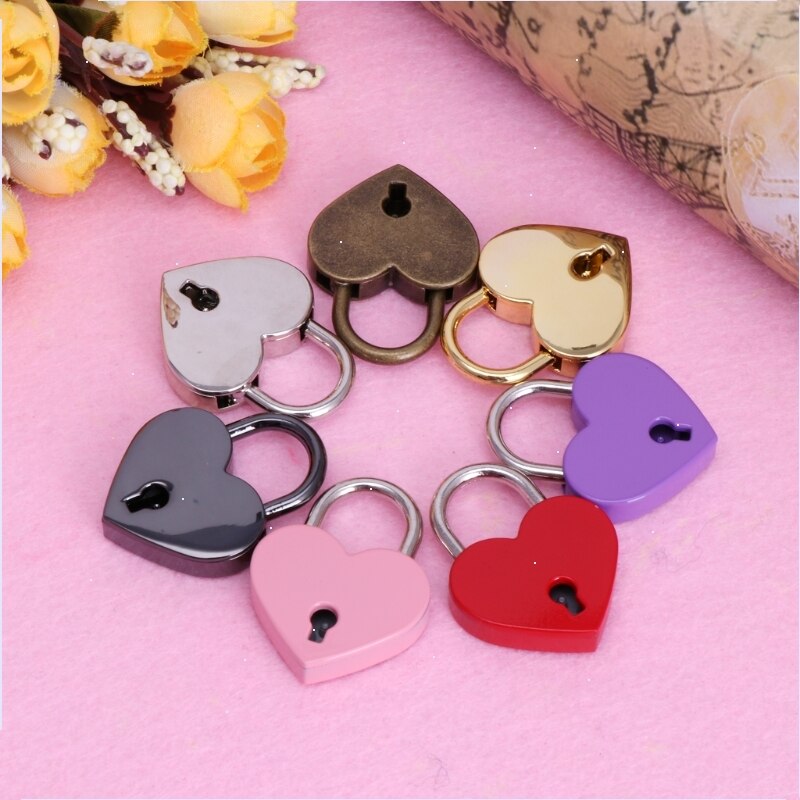 Heart Shape Vintage Old Antique Style Mini Archaize Padlocks Key Lock with Key Metal Twist Lock for Bags