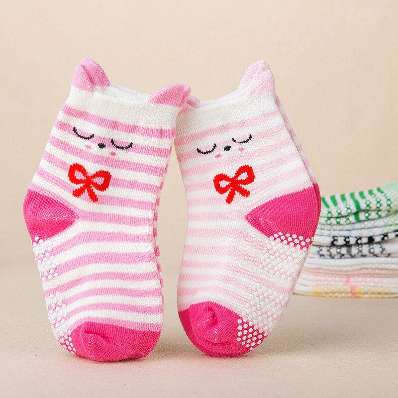 Herfst Lente Katoenen Baby antislip Kinderen Cartoon Meisje Jongen Sokken 2 paar = 4pc = lotCharacter unisex