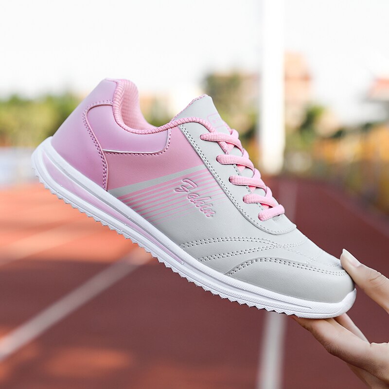 Kvinner tennissko tenis feminino billig kvinnelige treningssko sportsko joggesko tenis plataforma stabilitet mesh tykk såle joggesko