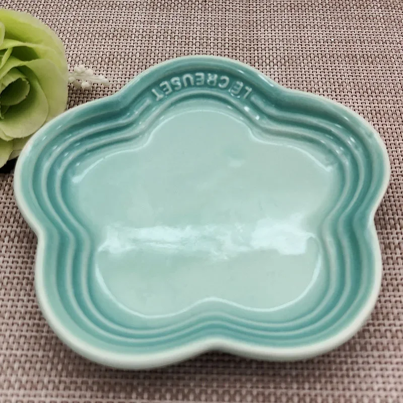 5,5 zoll Pflaumenblüte Kleine Teller Französisch Kühle Farbe Kuchen Dessert Teller Keramik Geschirr Haustier Schrittweise Spike Knochen Platte Geschirr