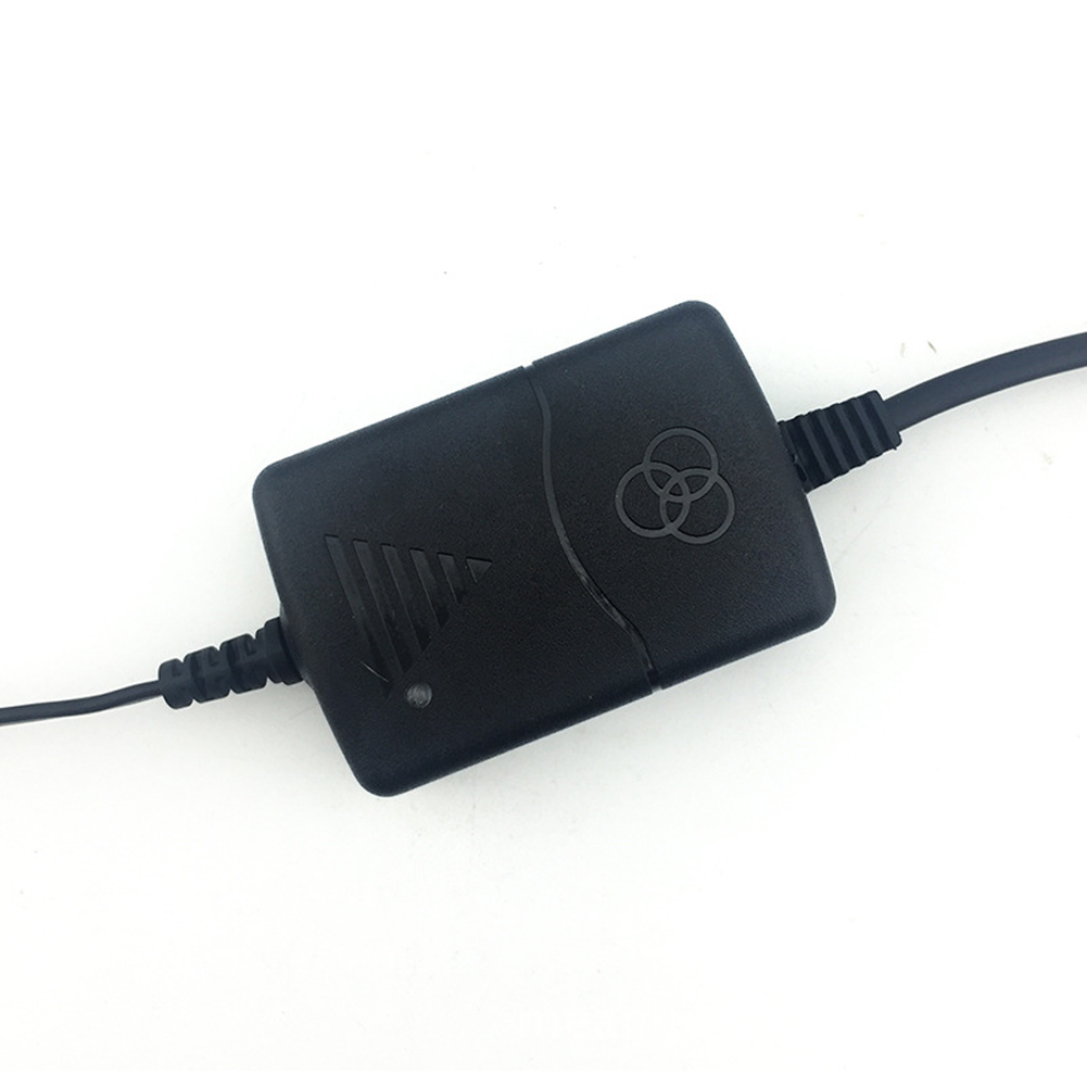 12V auto-acculader 1500MA intelligente reparatielader draagbare acculader voor loodzuuraccu voor 12V auto-motorfiets
