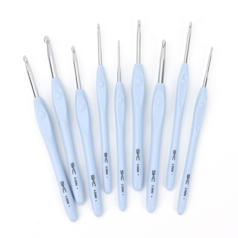 Ganchos de ganchillo de vástago suave azul, Kit de Material de tejer hecho a mano, accesorios, herramienta, ganchos para sombrero de lana, agujas, gancho de ganchillo de aluminio TPR
