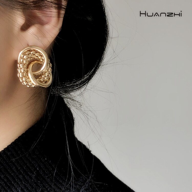 Huanzhi Retro Geometrische Onregelmatige Multi-layer Cirkel Twisted Cross Hollow Out Metal Stud Oorbellen Voor Vrouw Meisjes Sieraden