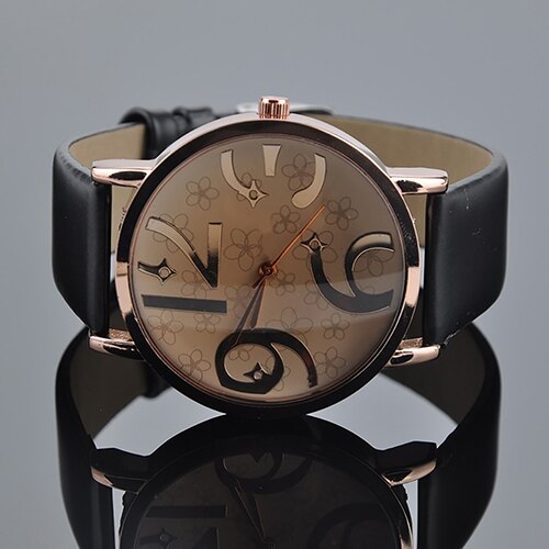 Unisex store arabiske tal analogt quartz-armbåndsur i imiteret læder: Sort