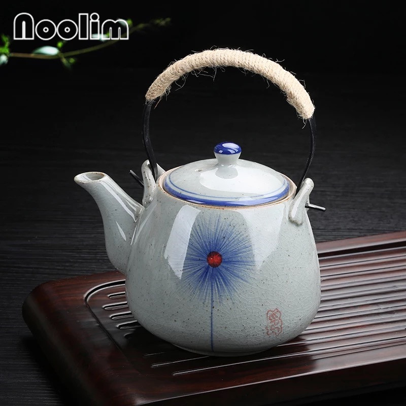 Théière en céramique peinte à la main, grande théière rétro résistante à la chaleur, pour salon de thé, hôtel, ménage, bouilloire en porcelaine, tasse à thé kung fu: Théière-c