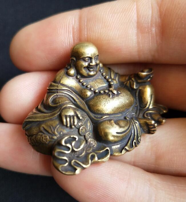Samleobjekt kinesisk messing utskåret maitreya buddha utsøkte små statuer
