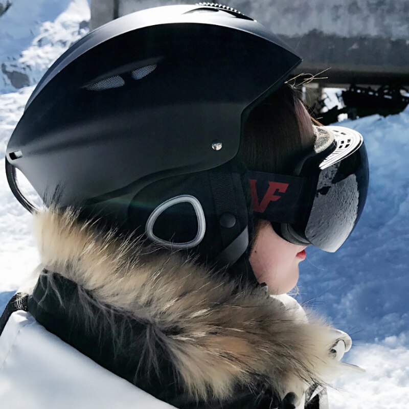 Ski Helm Integraal-Gegoten Snowboard Helm Mannen Vrouwen Schaatsen Skateboard Skiën Helm Snowboard