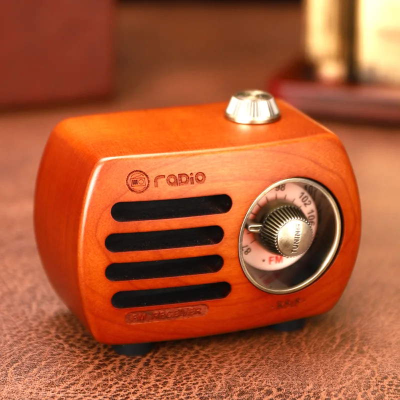 Altoparlante Bluetooth Radio FM ricaricabile portatile in legno di noce o ciliegio opzionale in stile classico retrò vecchio stile
