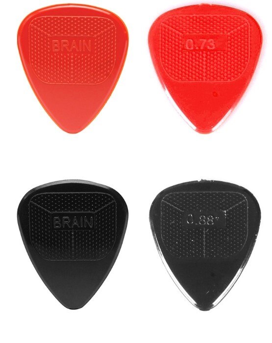D'andrea snurrande hund hjärna plectrum mediator gitarr nylon pick plectrum mediator, tillverkad i usa