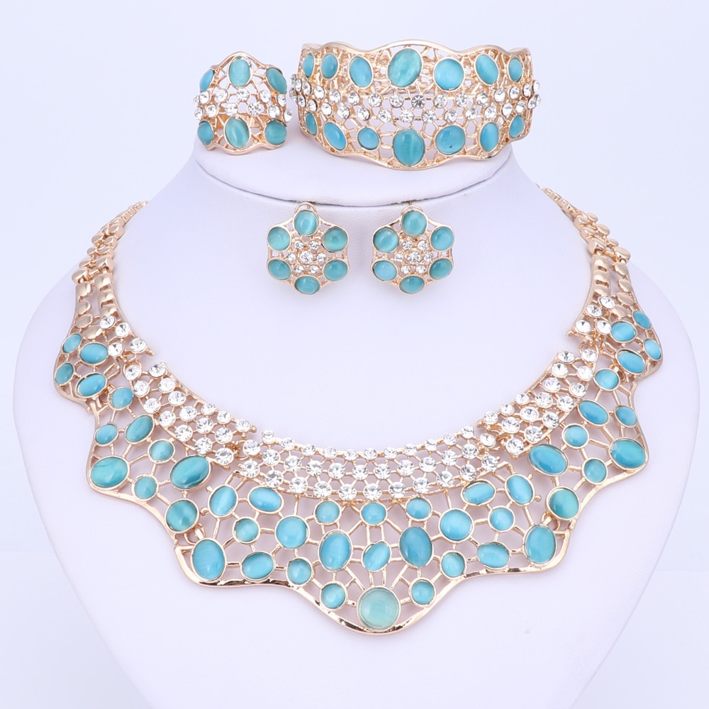 Mooie ketting armband oorbellen ring fijne afrikaanse sieraden sets kralen goudkleurig dubai bruiloft