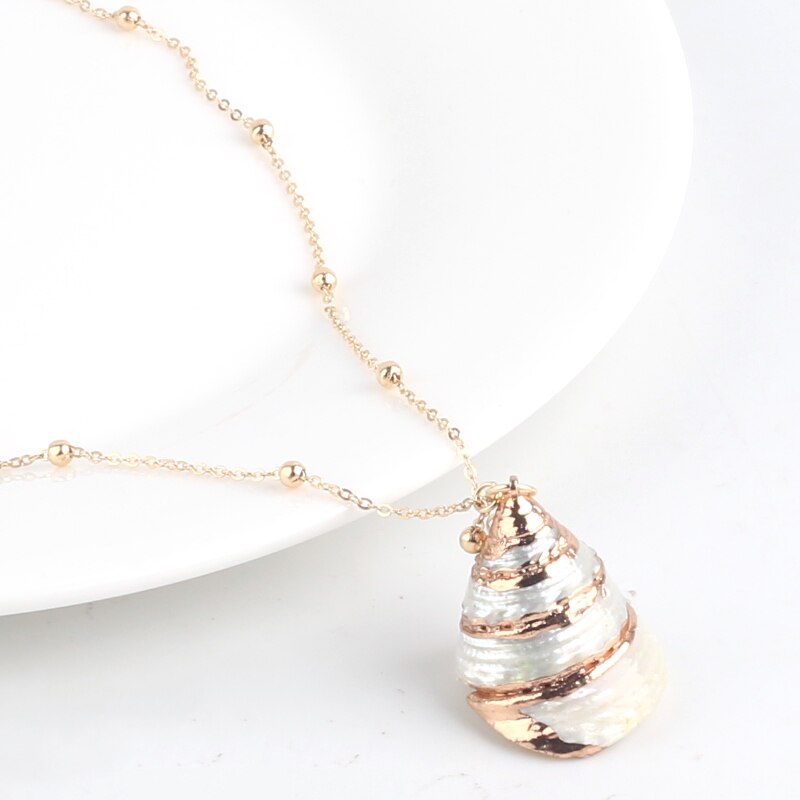 Boho Conch Shell Necklace Shell Gold Shell Chain Necklace Women Seashell Choker Necklace Pendants Jewelry Bohemian Female