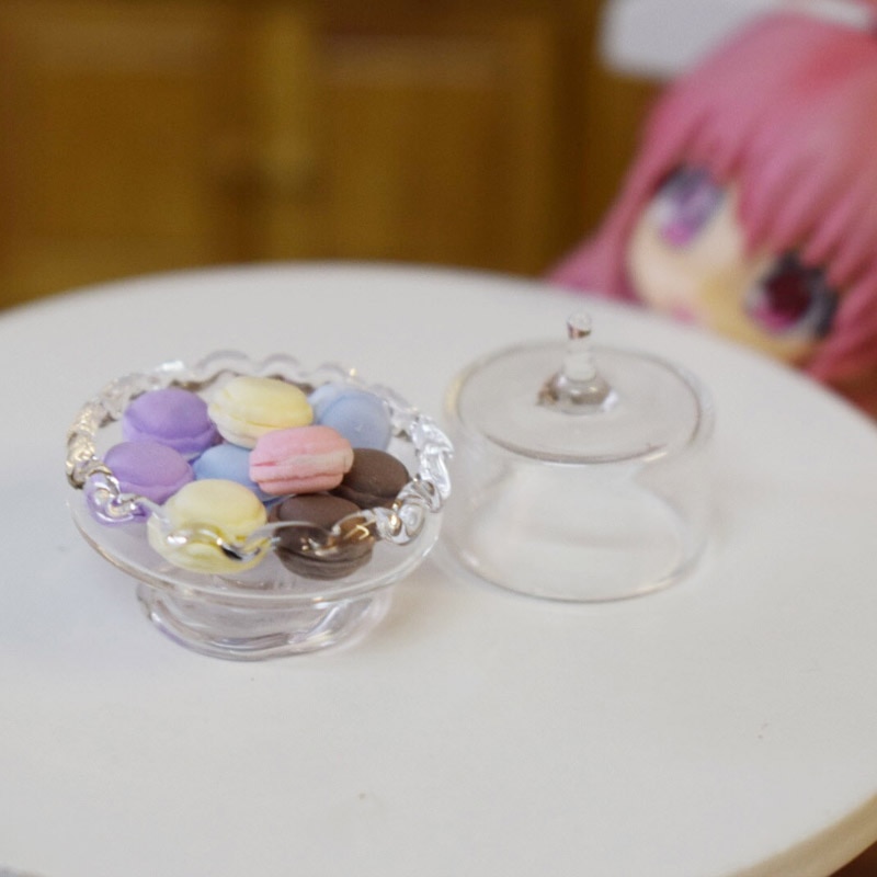 1:12 Scale Cute Mini Pretend Play Macaron with Glass Dish Dollhouse Miniture Food Kitchen Decoration Accessories Toy