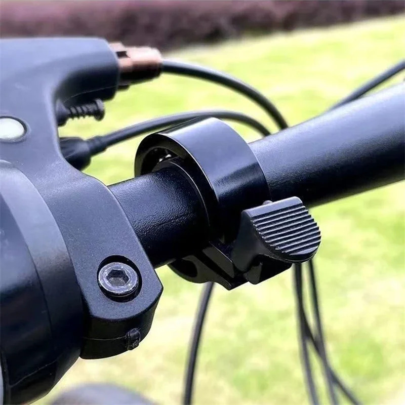 Cykelklockor baserade på de 31.8mm handtagen på en mountainbike, racercykel, innovativ aluminiumlegering 90db cykelstyrkrans