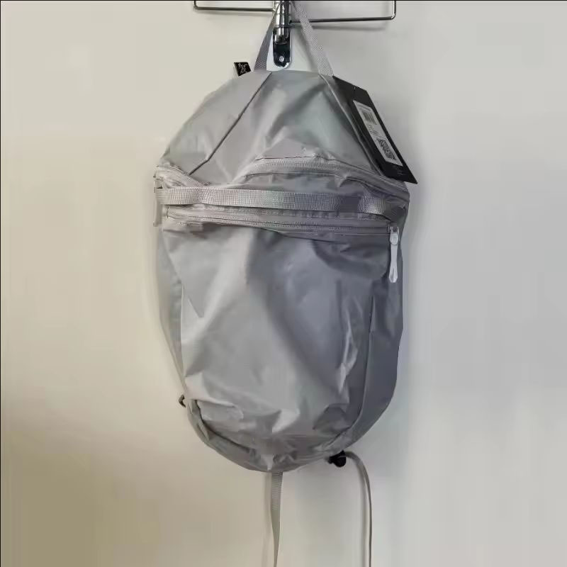 'Bird' Heliad 15L Travel backpack outdoor hiking Camping sports waterproof backpack men's and women's universal: black color