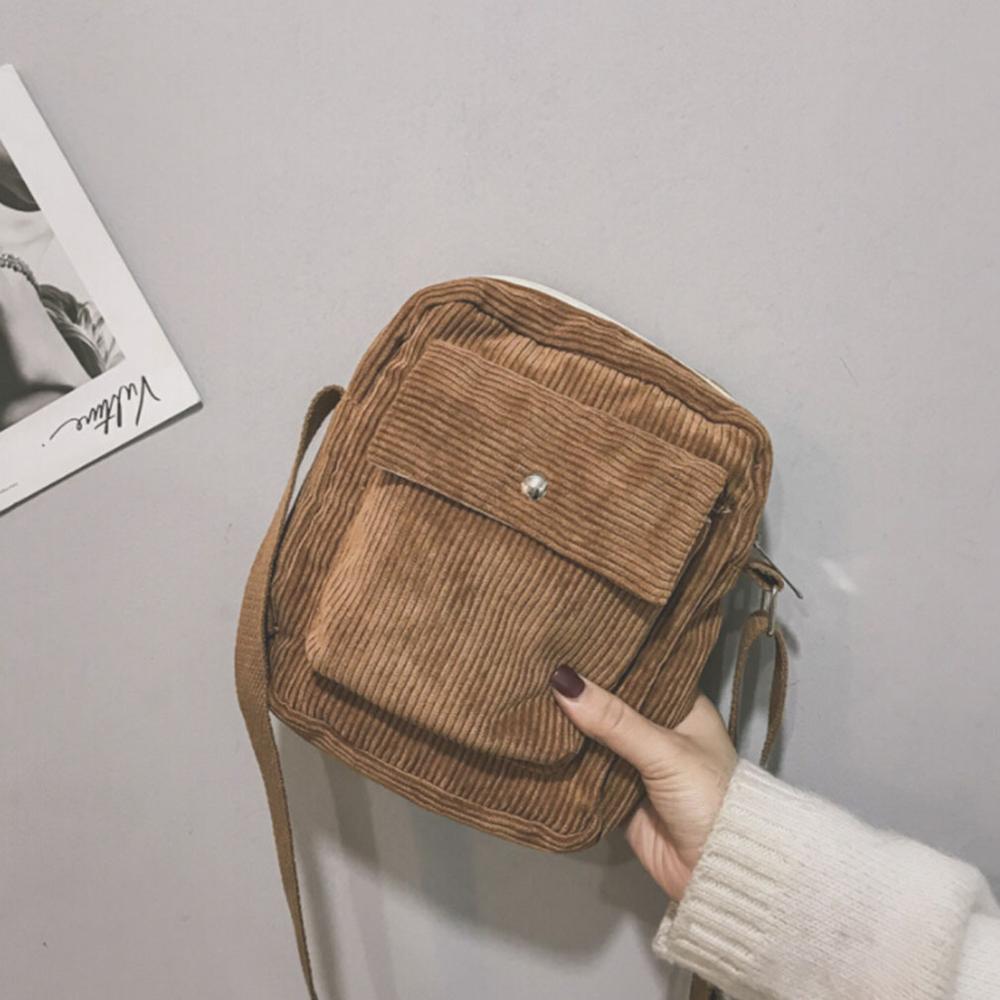 Corduroy college-stil skuldertaske messenger tasker mini crossbody messenger tasker til kvinder studerende pige koreansk version flap taske: Brun 1