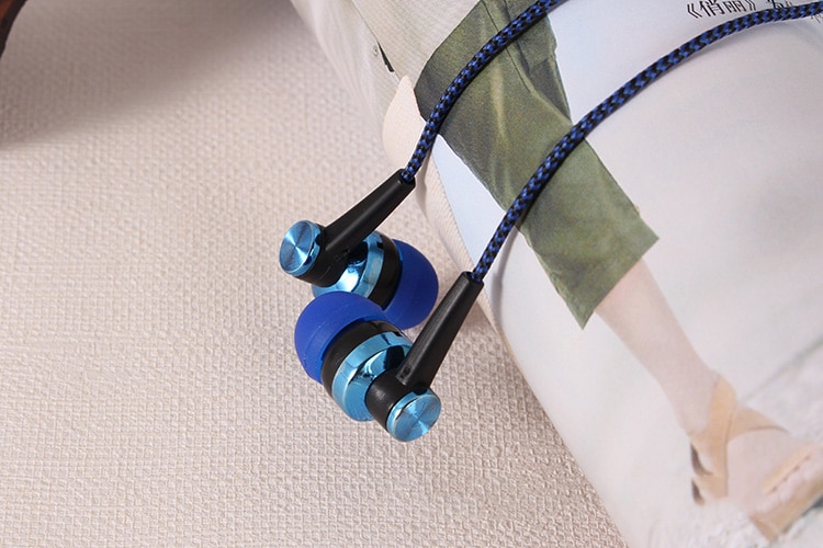 5 couleurs Sport écouteurs basse stéréo casque tressé ligne fil contrôle dans l'oreille casque de gymnastique avec micro pour Xiaomi Huawei iPhone