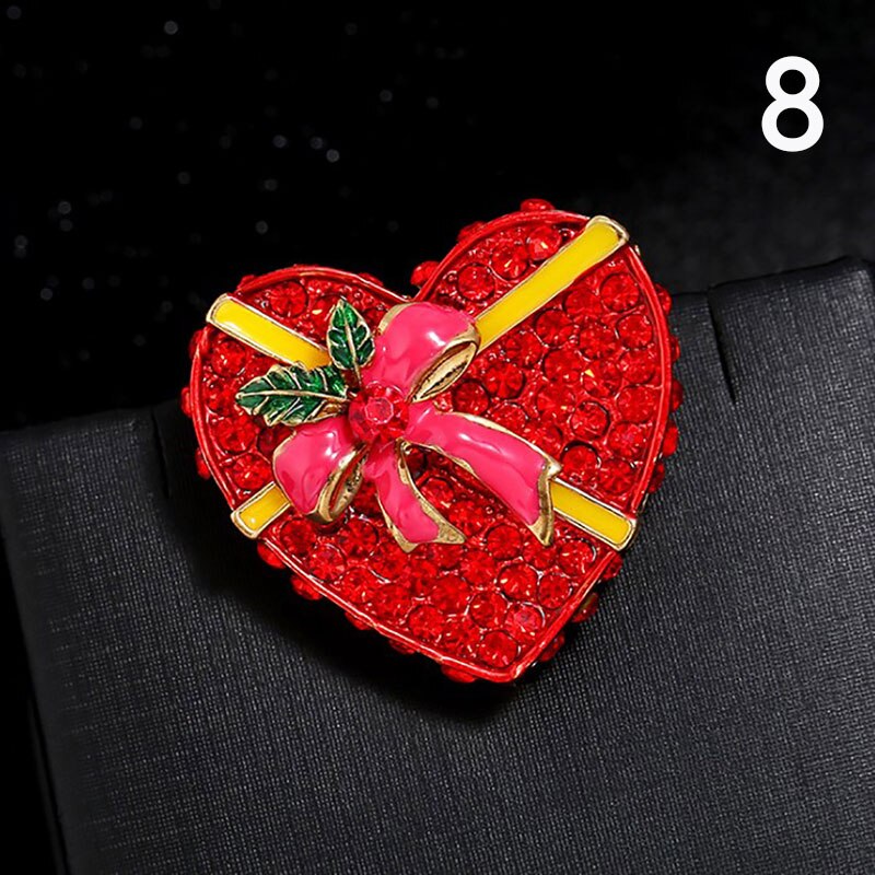 Portable Christmas Pins Wreath Ladies Brooches Lots Shape Brooch Pin: N8