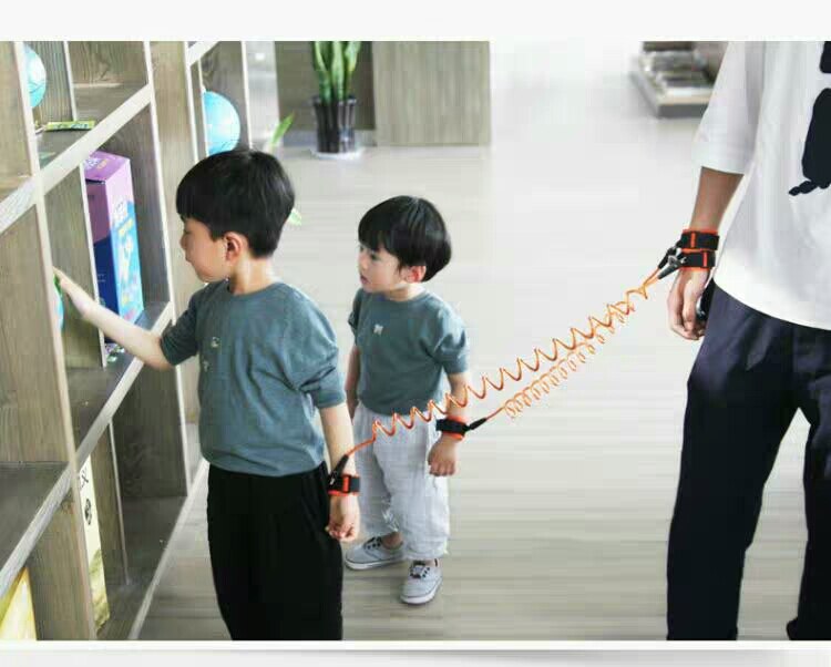 2 IN 1 Kinderen Anti Verloren Polsband 360 graden roterende Baby Safety Harness Strap Touw Walking Leash Hand Riem Peuters voor twins