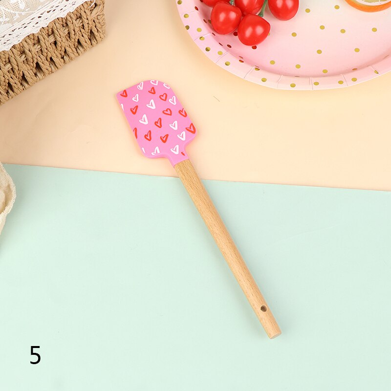 Color Silicone Baking Spatula Heat-Resistant Non-stick Cooking Utensils Non-deformable Soft Baking Spatula Kitchen Baking Tool: N5