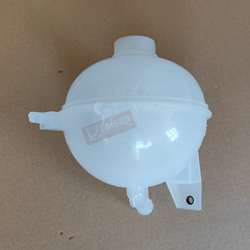 Coolant Expansion Tank for Peugeot 307 OEM NO. 1323.86