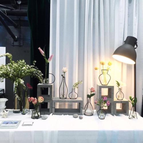 Limiet 500 1Pcs Creatieve Ijzer Lijn Bloem Plant Vaas Pot Dest Bloem Planten Standhouder Terrarium Container Plantenbakken Manden
