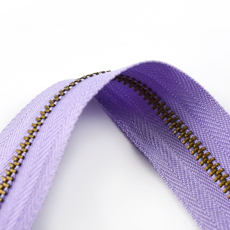 2Yards Eco-friendly 3# Metal Zipper For Sewing DIY Zipper Repair Clothes Zippers Sports Coat Bag Garment Clothes Accessories: purplebronze