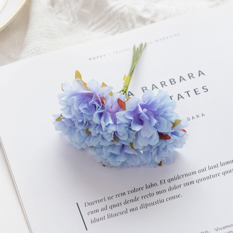 18 stücke Künstliche Blume Seide Nelke Weihnachten Hausgarten Hochzeit brautstrauß Diy box Heiße verkäufe Festival Dekorationen: XS / Blau