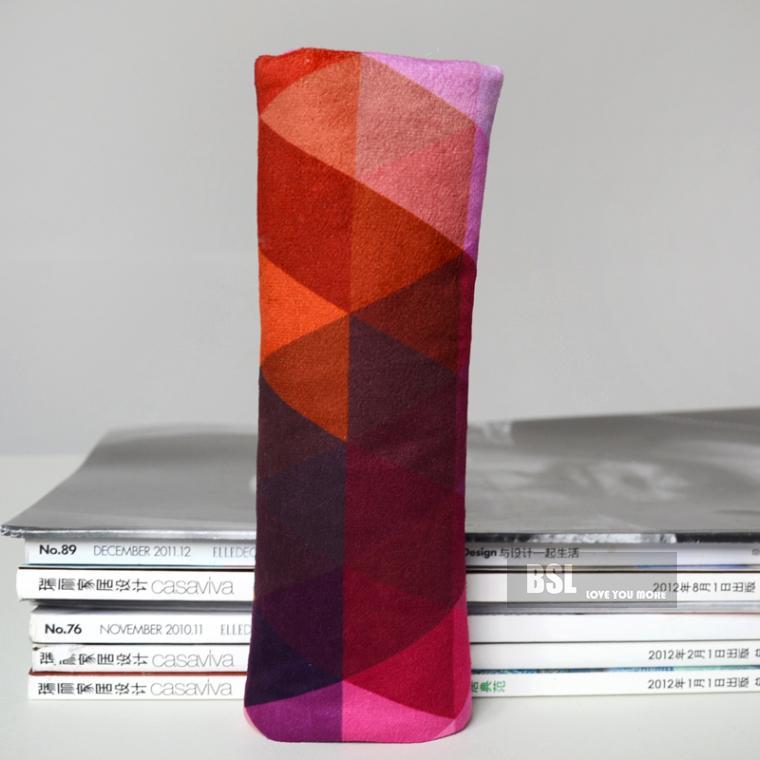 Vrouw Autogordel Cover Kids Autogordel Pad Rainbow Stijl Auto Bekleding Decoratie Wit met Zwart met Geel patroon