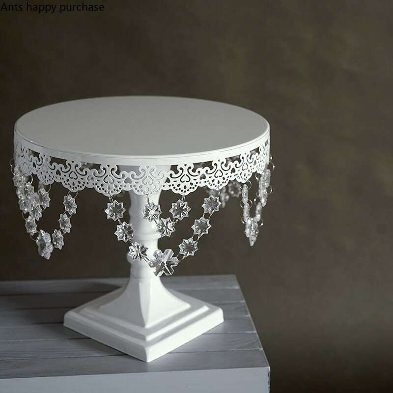 Europæisk stil krystal vedhæng jern kage stativ bryllup rekvisitter kage pan høj fod snack stå bakke kage udsmykning