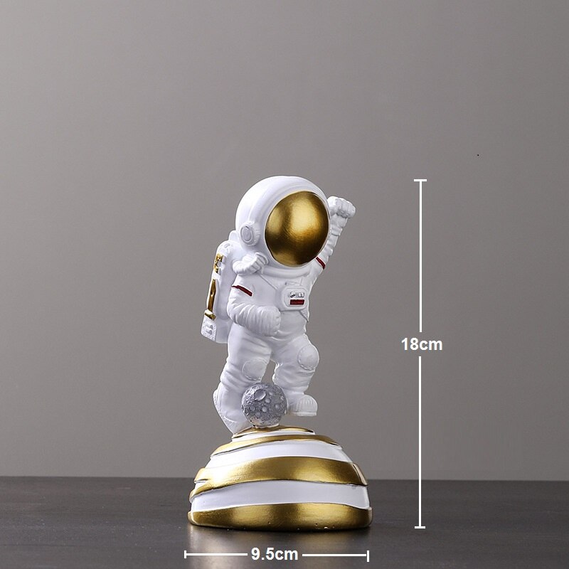 Astronaut Beeldje Voor Huisinrichting Kantoor Accessoires Ornamenten Voor Slaapkamer Woonkamer Decoratie Reson Standbeeld Art Sculptuur: Planet kicks