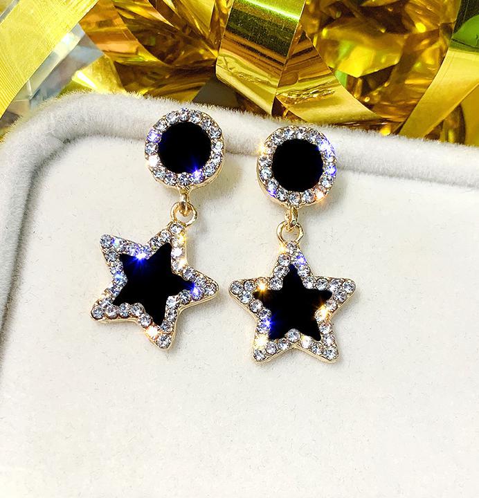 Stud Earring Small Fresh And Simple Earrings Temperament Ladies Rhinestones Circle Women's Earring Jewelry Accessories Oorbellen: wujiao