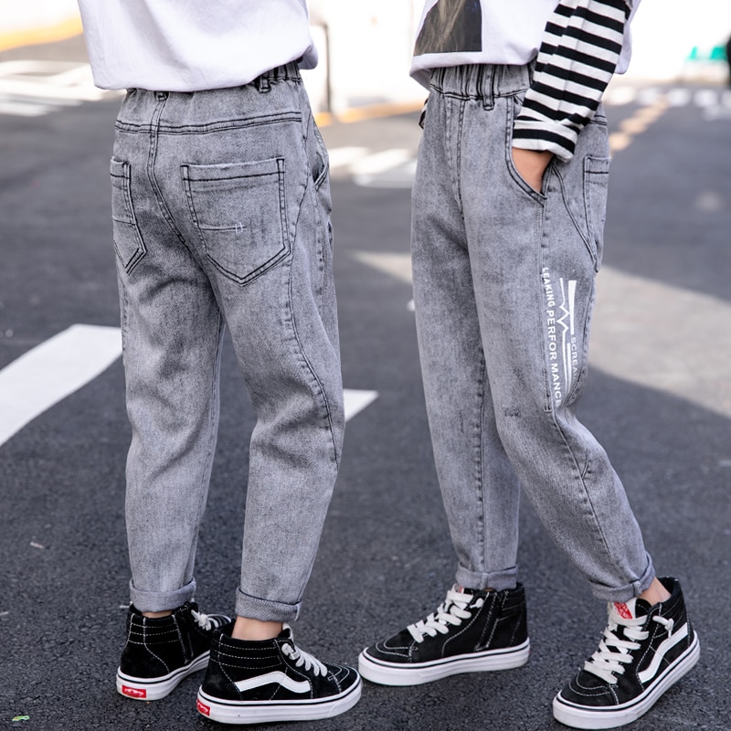Pojkar grå svarta hål slitna jeans vår sommar lediga jeansbyxor tonåring barn joggingbyxor byxor storlek 12 14