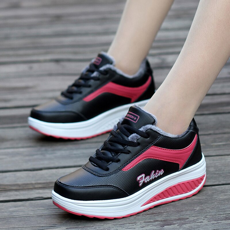 Women Flat Platform Toning Shoes Autumn Winter Ladies Walking Warm Shoes Outdoor Women Plush Swing Shoes PU Leather: Black / 40