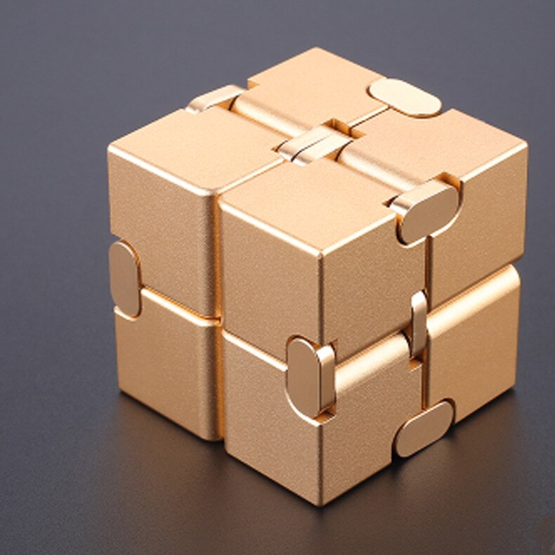 Metall Unendlichkeit Cube Finger EDC Angst Stress Relief Magie Würfel Blöcke Kinder Kinder Lustige Hand Spiel Vier Ecke Labyrinth Spielzeug: Gold SJ