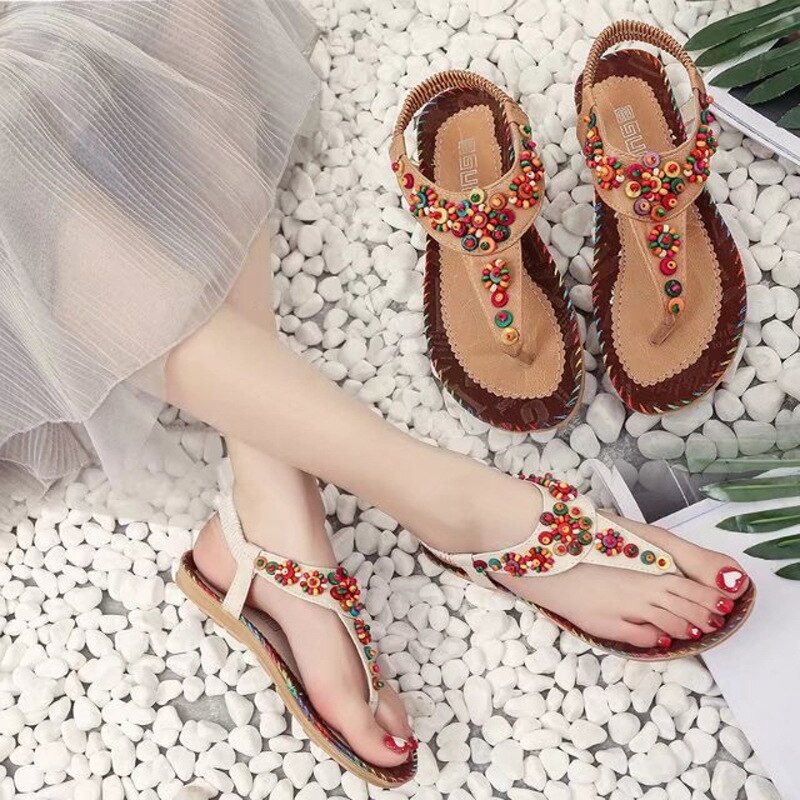 Sandalen Vrouwelijke Zomer Explosie Modellen Bohemian Zoete Agaat Handgemaakte Kralen Visgraat Pin Platte Leuke Strand Schoenen