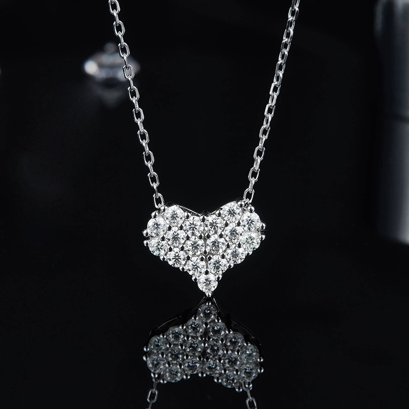 Schmetterlingsschmuck-set 100% 925 sterlingsilber mit moissanit-herzanhänger und ohrsteckern in der farbe d für #39 – party-schmuck