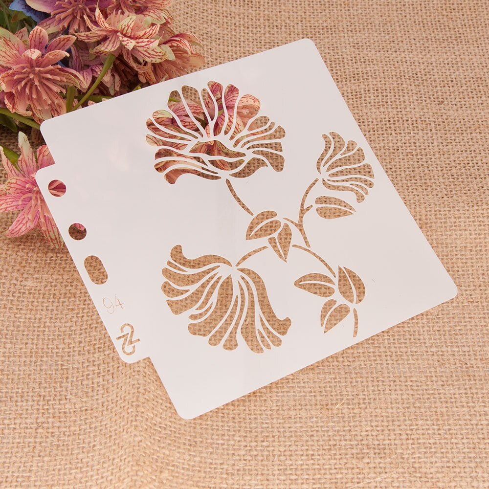 14.1cmx13cm Reusable Plastic Painting Templates Stencils Mold for Fabric, Scrapbook, Painting DIY Art Projects(Flower) S94