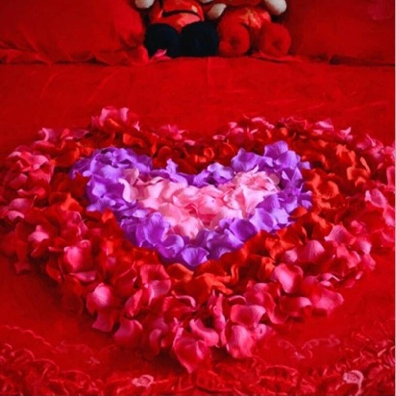 100PCS 5*5CM Silk Rose Petals for Wedding Decoration Romantic Artificial Rose Flower Wedding Accessories Petalos De Rosa
