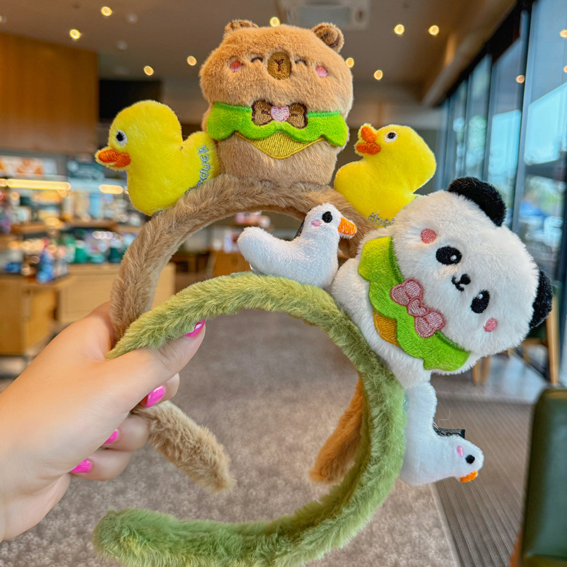 Cute Cartoon Capybara Headband para mulheres e meninas, doce versátil Hairbands, requintado Hairbands, acessórios engraçados do cabelo, presentes de aniversário